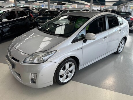 Toyota Prius 1.8 VVT-h T Spirit CVT Euro 5 (s/s) 5dr 18