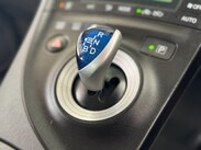 Toyota Prius 1.8 VVT-h T Spirit CVT Euro 5 (s/s) 5dr 45
