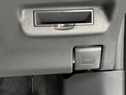 Toyota Prius 1.8 VVT-h T Spirit CVT Euro 5 (s/s) 5dr 56
