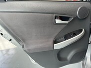 Toyota Prius 1.8 VVT-h T Spirit CVT Euro 5 (s/s) 5dr 71
