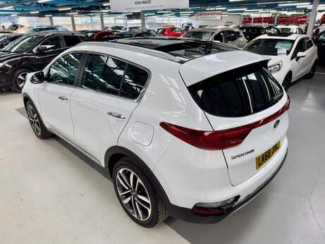 Kia Sportage 1.6 CRDi 4 Euro 6 (s/s) 5dr 3