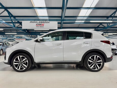 Kia Sportage 1.6 CRDi 4 Euro 6 (s/s) 5dr 4