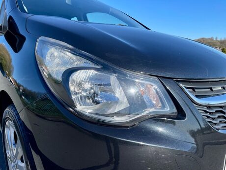 Vauxhall Viva 1.0i SE Euro 6 5dr (a/c) 47