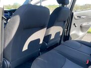Vauxhall Viva 1.0i SE Euro 6 5dr (a/c) 27
