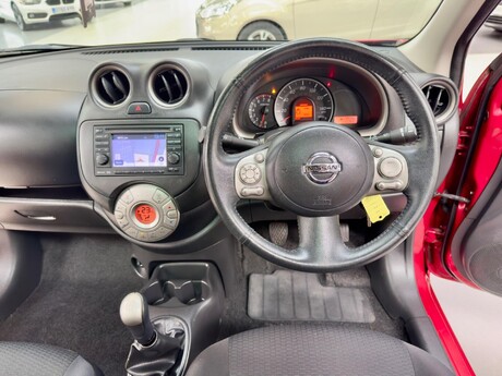 Nissan Micra 1.2 DIG-S Tekna Euro 5 (s/s) 5dr 37