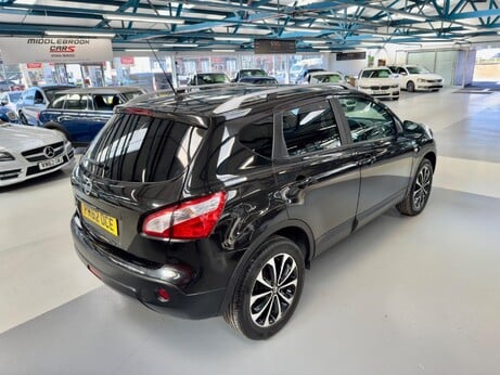 Nissan Qashqai 1.6 n-tec+ 2WD Euro 5 5dr 9