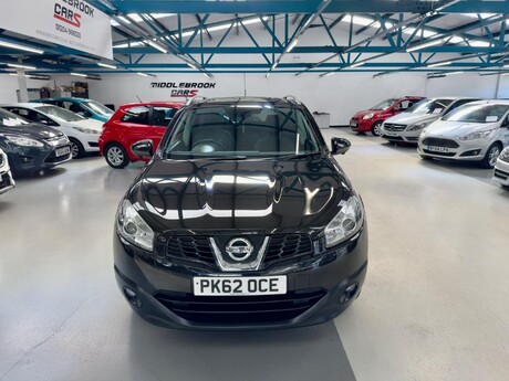 Nissan Qashqai 1.6 n-tec+ 2WD Euro 5 5dr 18