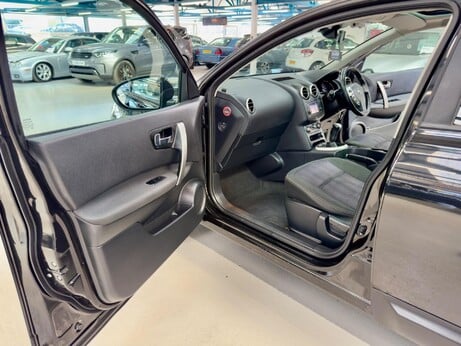 Nissan Qashqai 1.6 n-tec+ 2WD Euro 5 5dr 21