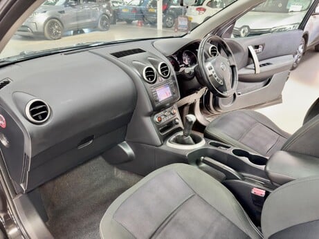 Nissan Qashqai 1.6 n-tec+ 2WD Euro 5 5dr 19