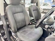 Nissan Qashqai 1.6 n-tec+ 2WD Euro 5 5dr 26