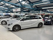 Mercedes-Benz B Class 1.8 B200 CDI Sport Euro 5 (s/s) 5dr 2