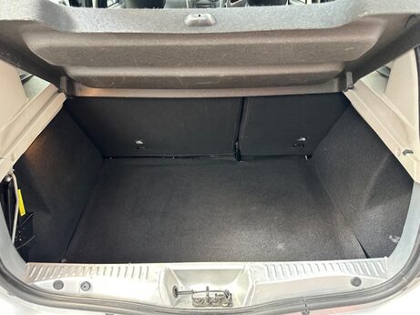 Dacia Sandero Stepway 0.9 TCe Ambiance Euro 5 5dr 24