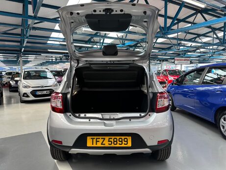 Dacia Sandero Stepway 0.9 TCe Ambiance Euro 5 5dr 25