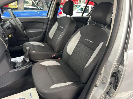 Dacia Sandero Stepway 0.9 TCe Ambiance Euro 5 5dr 38