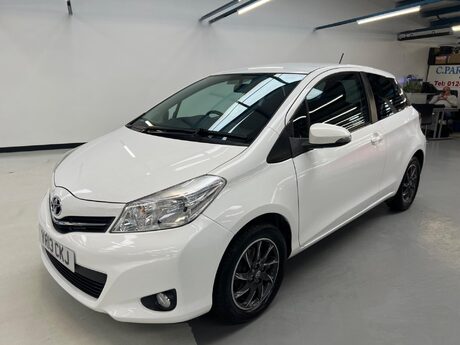 Toyota Yaris 1.0 VVT-i Edition Euro 5 3dr 3