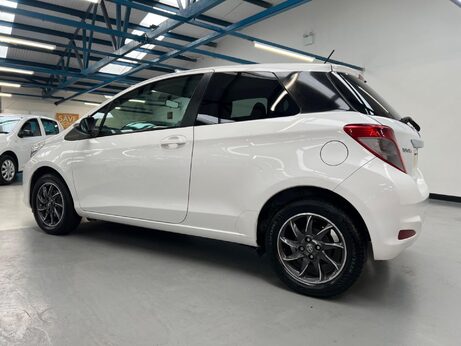 Toyota Yaris 1.0 VVT-i Edition Euro 5 3dr 35