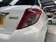 Toyota Yaris 1.0 VVT-i Edition Euro 5 3dr 42