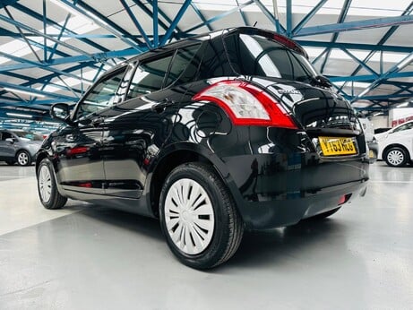 Suzuki Swift 1.2 SZ2 Euro 5 5dr 4