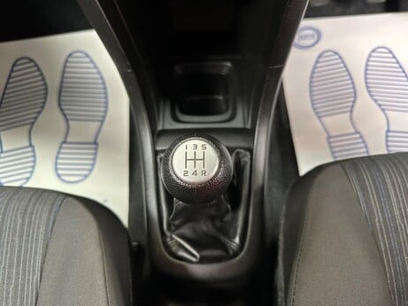 Suzuki Swift 1.2 SZ2 Euro 5 5dr 19