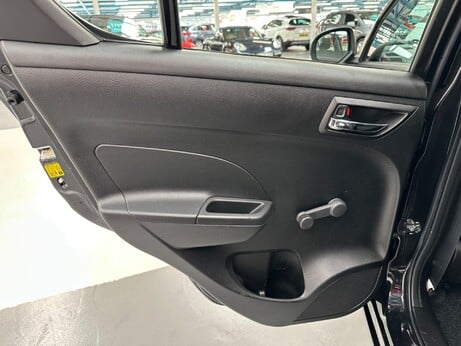 Suzuki Swift 1.2 SZ2 Euro 5 5dr 31