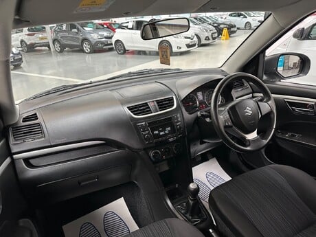 Suzuki Swift 1.2 SZ2 Euro 5 5dr 38