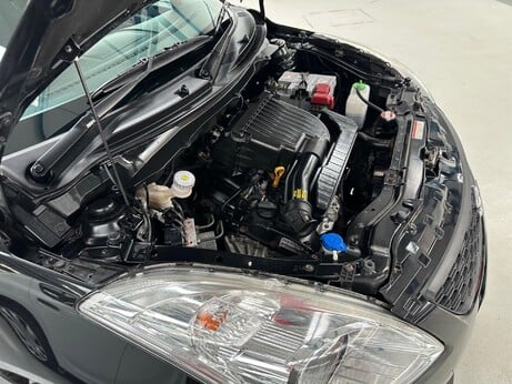 Suzuki Swift 1.2 SZ2 Euro 5 5dr 43