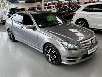 Mercedes-Benz C Class 2.1 C220 CDI BlueEfficiency AMG Sport Plus G-Tronic+ Euro 5 (s/s) 4dr