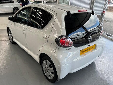 Toyota Aygo 1.0 VVT-i Fire Euro 5 5dr 2