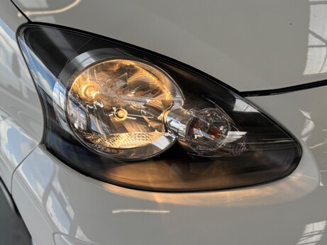 Toyota Aygo 1.0 VVT-i Fire Euro 5 5dr 60