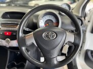 Toyota Aygo 1.0 VVT-i Fire Euro 5 5dr 34