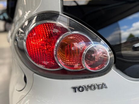 Toyota Aygo 1.0 VVT-i Fire Euro 5 5dr 67