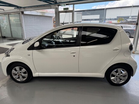 Toyota Aygo 1.0 VVT-i Fire Euro 5 5dr 7
