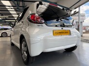 Toyota Aygo 1.0 VVT-i Fire Euro 5 5dr 16