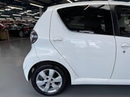 Toyota Aygo 1.0 VVT-i Fire Euro 5 5dr 21