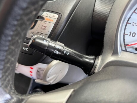 Toyota Aygo 1.0 VVT-i Fire Euro 5 5dr 31