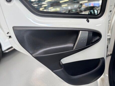 Toyota Aygo 1.0 VVT-i Fire Euro 5 5dr 60