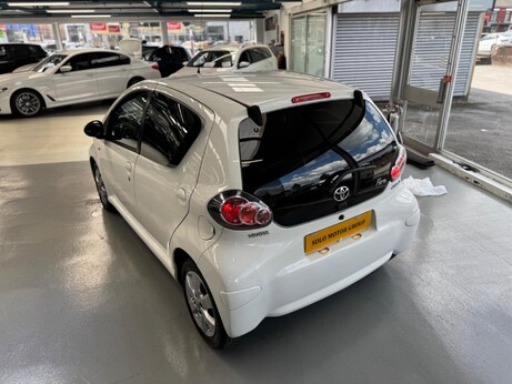 Toyota Aygo 1.0 VVT-i Fire Euro 5 5dr 72