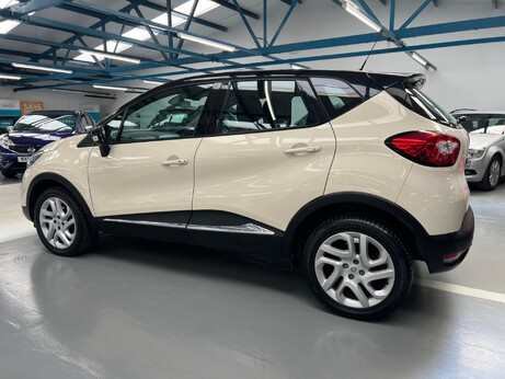 Renault Captur 1.5 dCi ENERGY Dynamique Nav Euro 6 (s/s) 5dr 7
