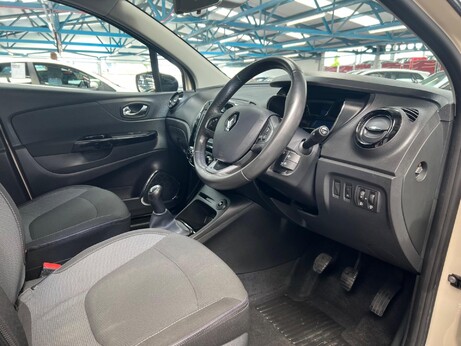 Renault Captur 1.5 dCi ENERGY Dynamique Nav Euro 6 (s/s) 5dr 54