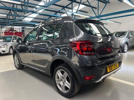 Dacia Sandero Stepway 0.9 TCe Ambiance Euro 6 (s/s) 5dr 4