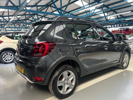 Dacia Sandero Stepway 0.9 TCe Ambiance Euro 6 (s/s) 5dr 4