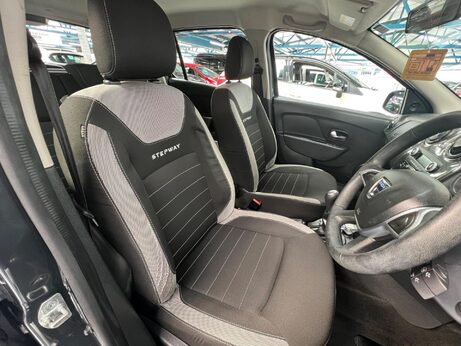 Dacia Sandero Stepway 0.9 TCe Ambiance Euro 6 (s/s) 5dr 8