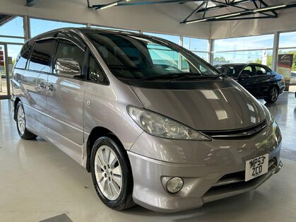 Toyota Estima FWD