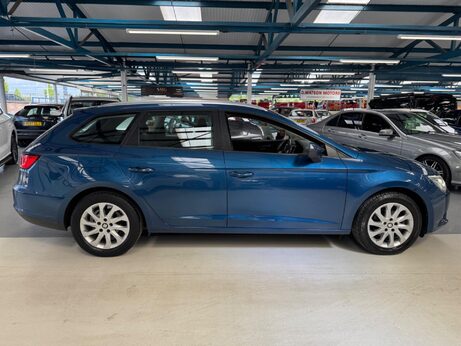 SEAT Leon 1.6 TDI CR SE Sport Tourer Euro 5 (s/s) 5dr 16