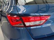 SEAT Leon 1.6 TDI CR SE Sport Tourer Euro 5 (s/s) 5dr 76