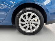 SEAT Leon 1.6 TDI CR SE Sport Tourer Euro 5 (s/s) 5dr 87