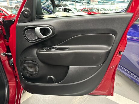 Fiat 500L 1.4 Lounge Euro 6 5dr 8