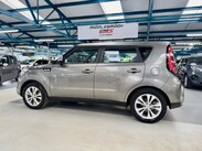 Kia Soul 1.6 GDi Connect Euro 5 5dr 6
