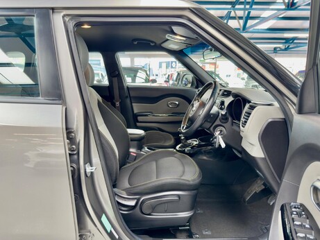 Kia Soul 1.6 GDi Connect Euro 5 5dr 24