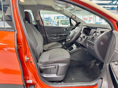 Renault Captur 1.5 dCi ENERGY Dynamique S MediaNav Euro 5 (s/s) 5dr 23